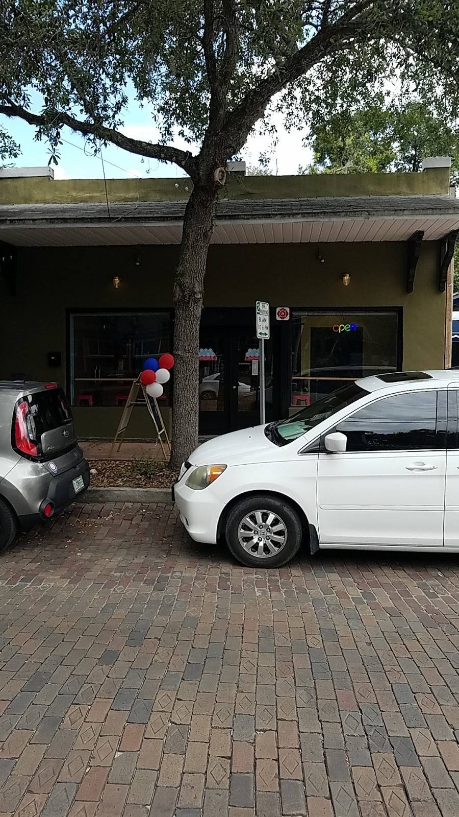 Big Time Street Food Co | restaurant | 805 E Washington St, Orlando, FL 32801, USA | 4078015464 OR +1 407-801-5464