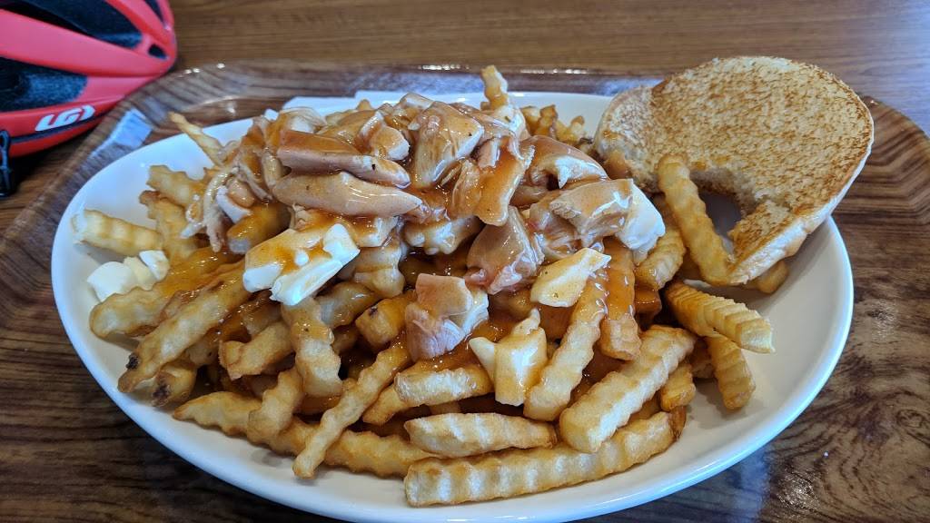 Benny&Co. | restaurant | 1740 Avenue Jules-Verne, Québec, QC G2G 2R1, Canada | 4184254449 OR +1 418-425-4449