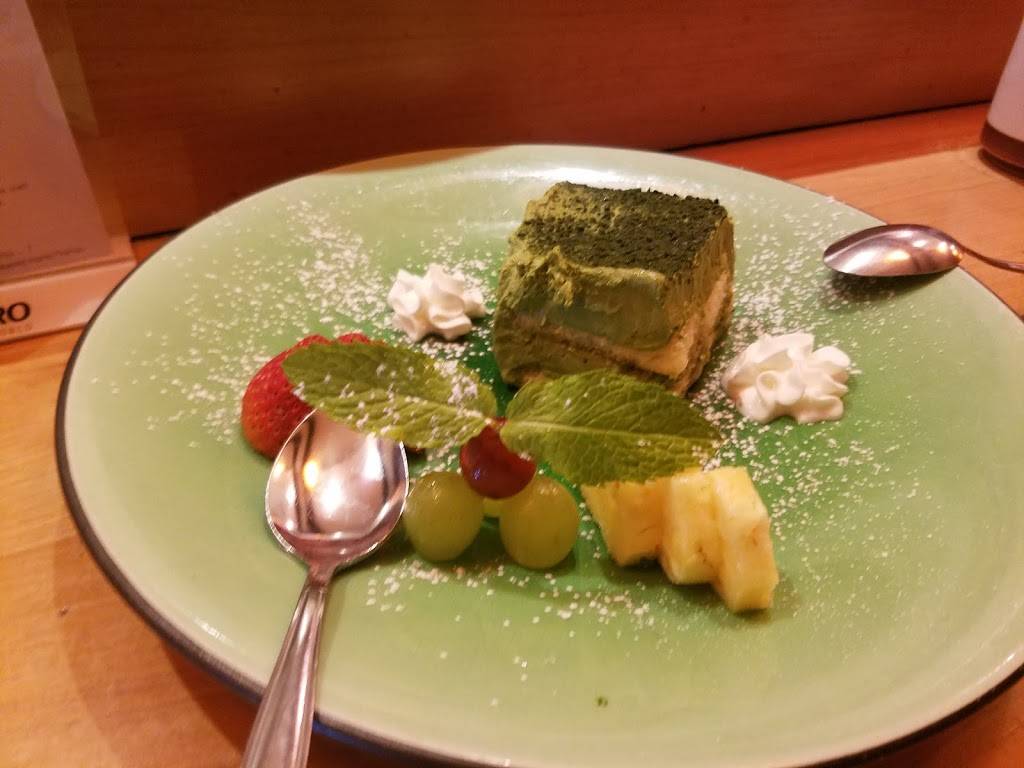 Takumi Sushi & Hibachi | restaurant | 197 Daniel Webster Hwy, Nashua, NH 03060, USA | 6038911717 OR +1 603-891-1717