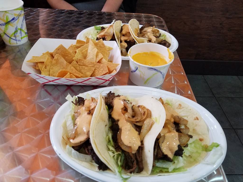 Texas Taco | restaurant | 14 W Village Green, Hicksville, NY 11801, USA | 5162619299 OR +1 516-261-9299
