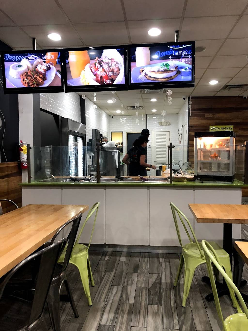 Saman Arepas | restaurant | 4709 NW 79th Ave, Doral, FL 33166, USA | 7863911297 OR +1 786-391-1297