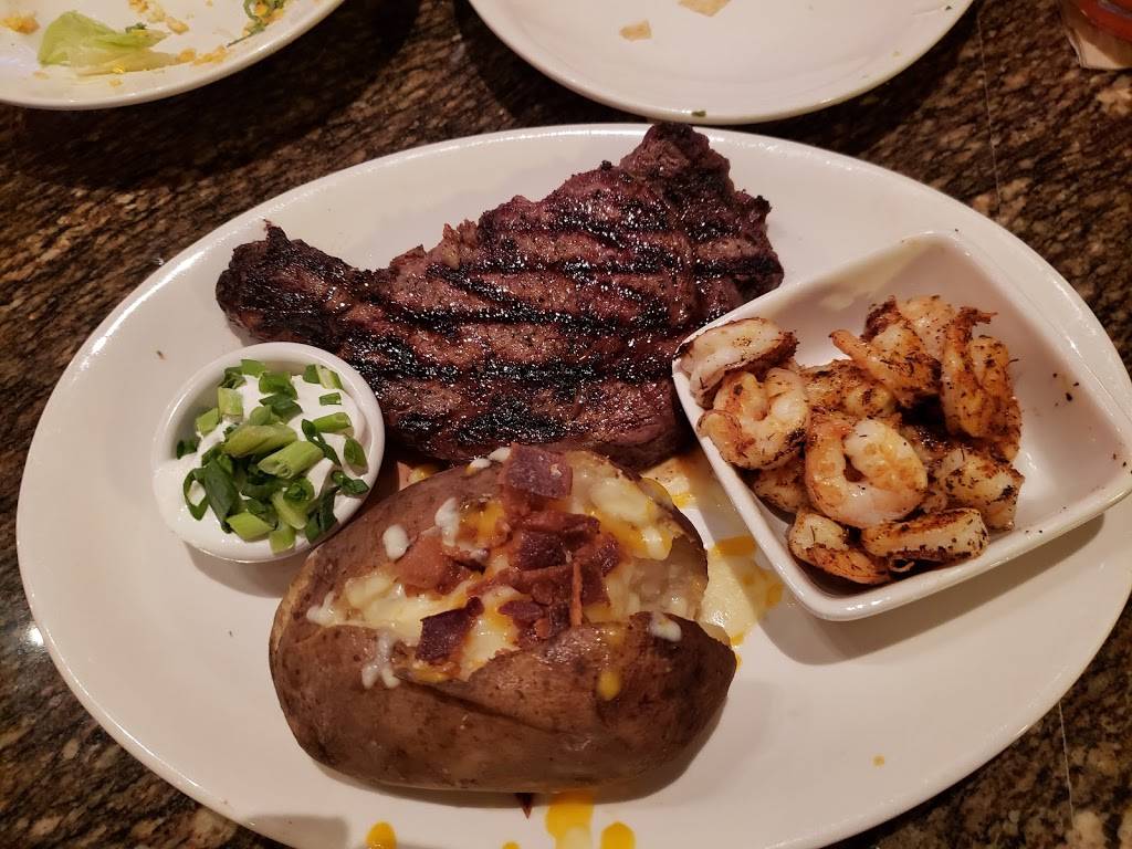 BJs Restaurant & Brewhouse | restaurant | 4720 S Hulen St, Fort Worth, TX 76132, USA | 8172929200 OR +1 817-292-9200