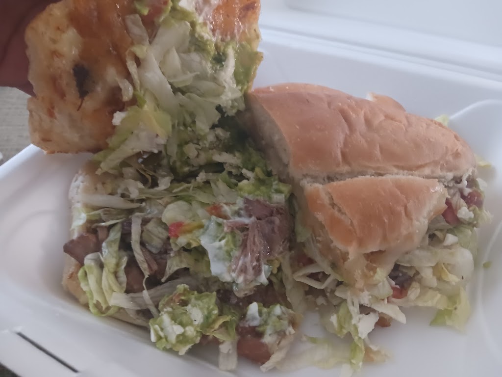 Tacos Wey & Grill | restaurant | 9040 Gravois Rd, Affton, MO 63123, USA | 3142614642 OR +1 314-261-4642