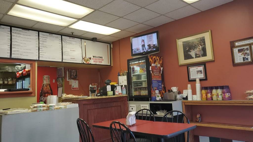 Shawarma Palace | meal takeaway | 3 Pleasant St, Worcester, MA 01609, USA | 5087556500 OR +1 508-755-6500