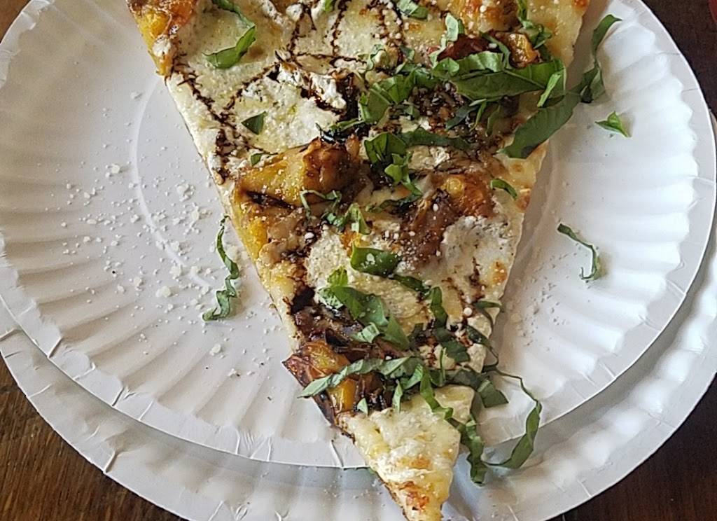 Five Points Pizza East | meal takeaway | 1012 Woodland St, Nashville, TN 37206, USA | 6159154174 OR +1 615-915-4174