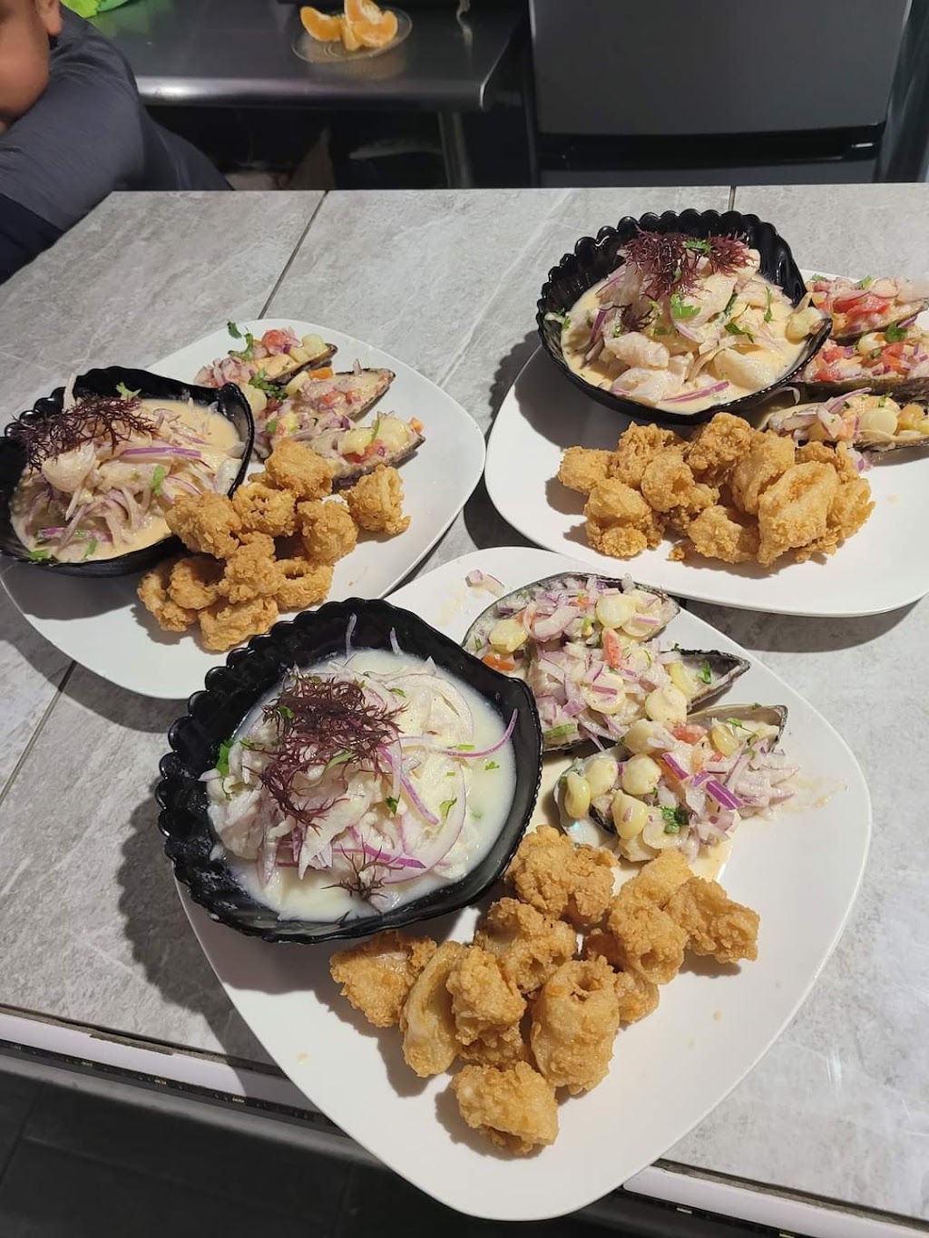 Chimpun Callao Restaurant #2 | restaurant | 43 Howe Ave, Passaic, NJ 07055, USA | 5514553208 OR +1 551-455-3208