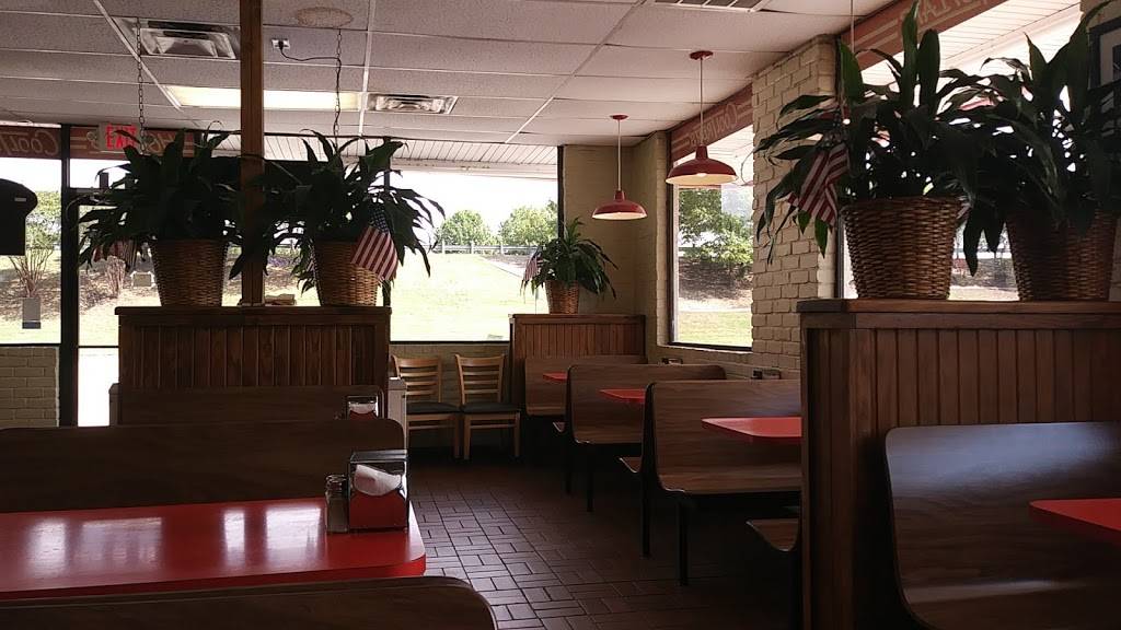 Dairy Queen | restaurant | 308 S. Interstate Highway 45, Ferris, TX 75125, USA | 9725442226 OR +1 972-544-2226