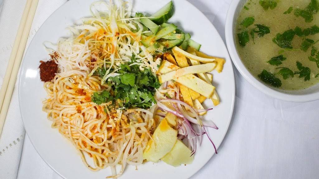 Royal Myanmar | restaurant | 438 Horner Ave a, Toronto, ON M8W 2B3, Canada | 6478917819 OR +1 647-891-7819