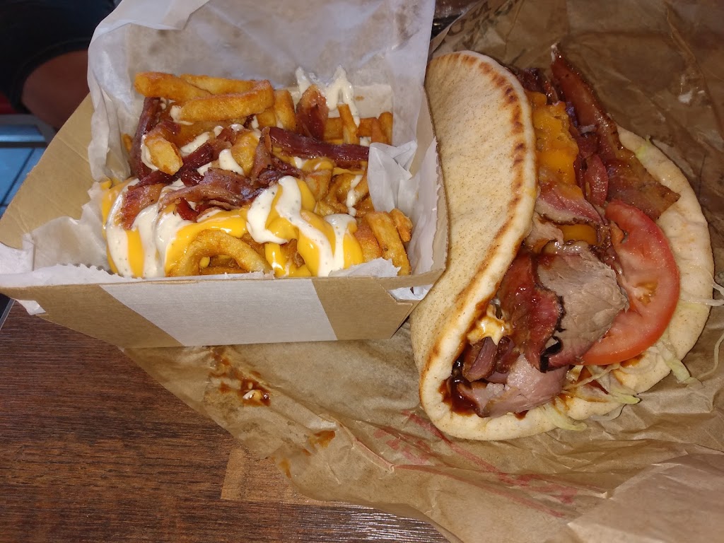 Arbys | meal takeaway | 6674 Caroline St, Milton, FL 32570, USA | 8506268542 OR +1 850-626-8542