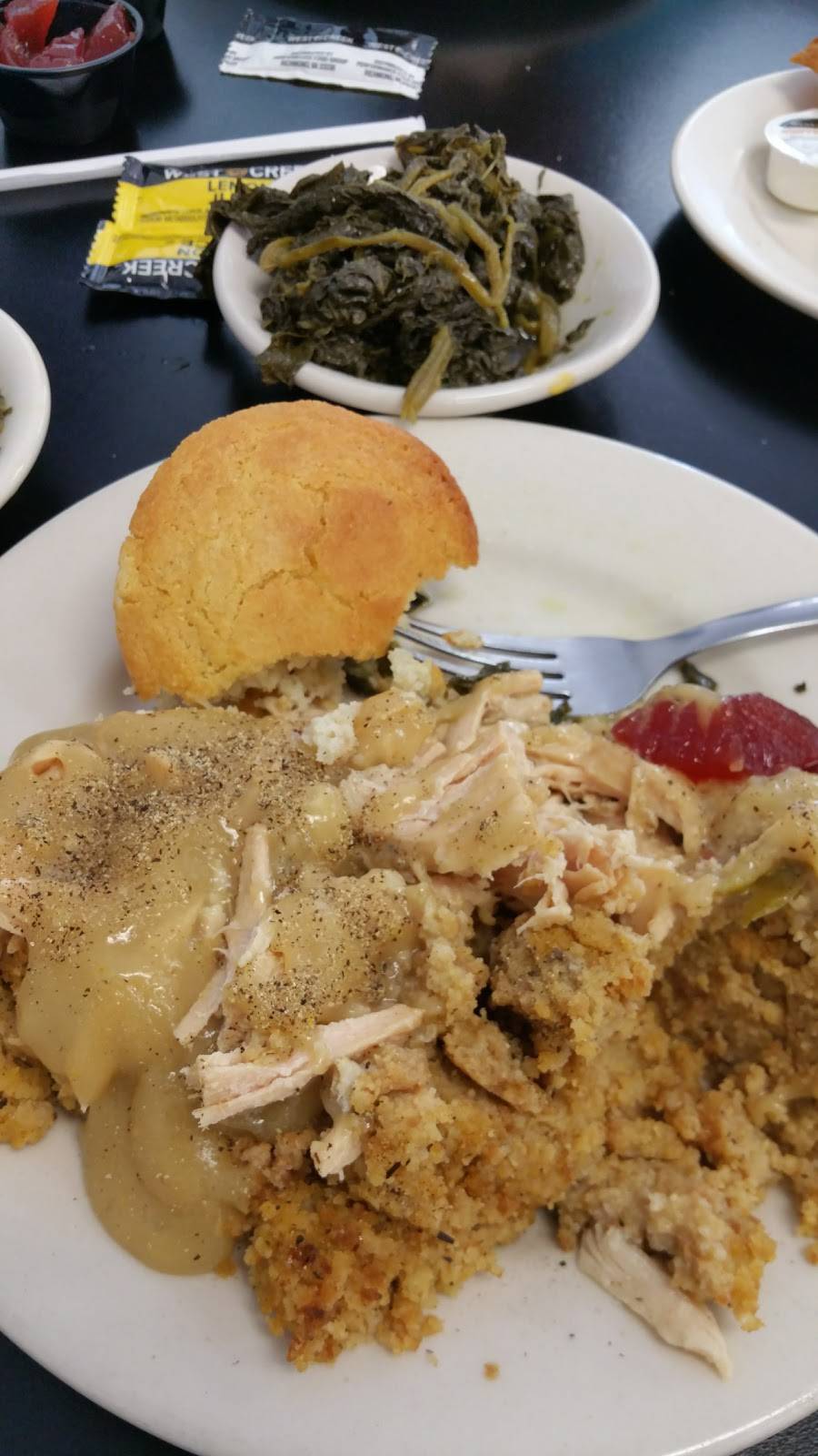 H&Ts Home Cooking | restaurant | 2264 Murfreesboro Pike, Nashville, TN 37217, USA | 6153670049 OR +1 615-367-0049