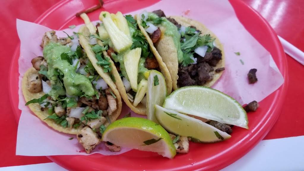 Chilangos Tacos | restaurant | 10777 Harry Hines Blvd ste 130, Dallas, TX 75220, USA | 2147829772 OR +1 214-782-9772