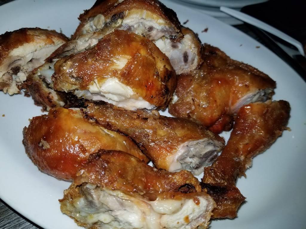 Santa Maria | restaurant | 157 East Dr, Brampton, ON L6T 1B5, Canada | 9057908785 OR +1 905-790-8785