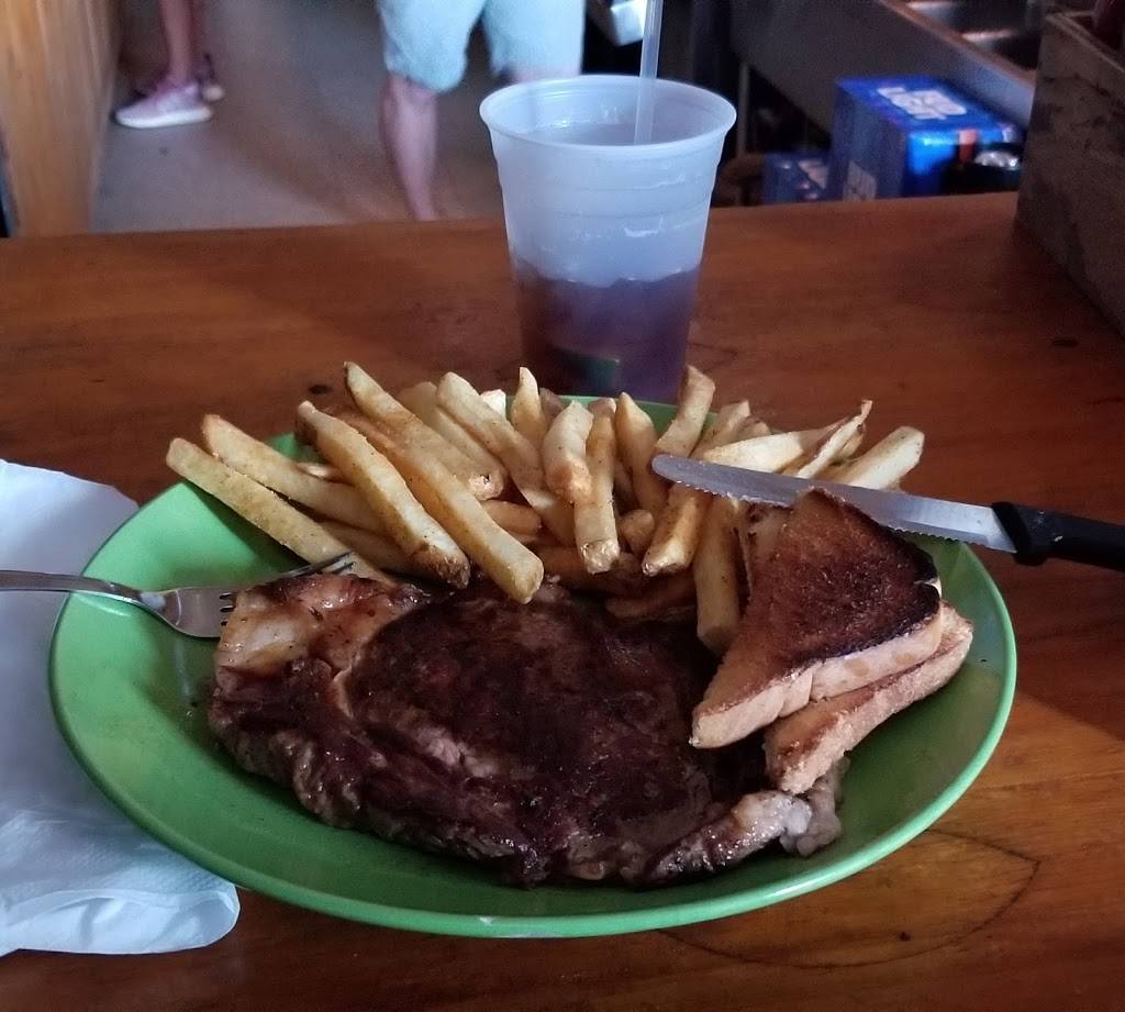 Aynor Foods & Spirits | restaurant | 1676 US-501, Galivants Ferry, SC 29544, USA | 8433581000 OR +1 843-358-1000