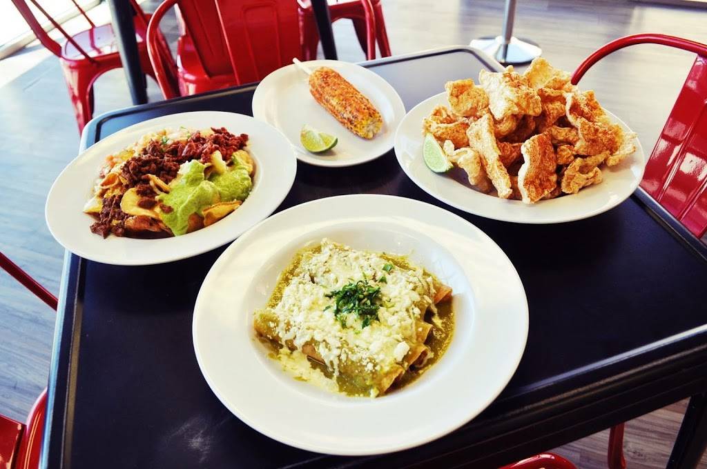 TacoHolics | restaurant | 1613 N Zaragoza Rd #201, El Paso, TX 79936, USA | 9159292592 OR +1 915-929-2592