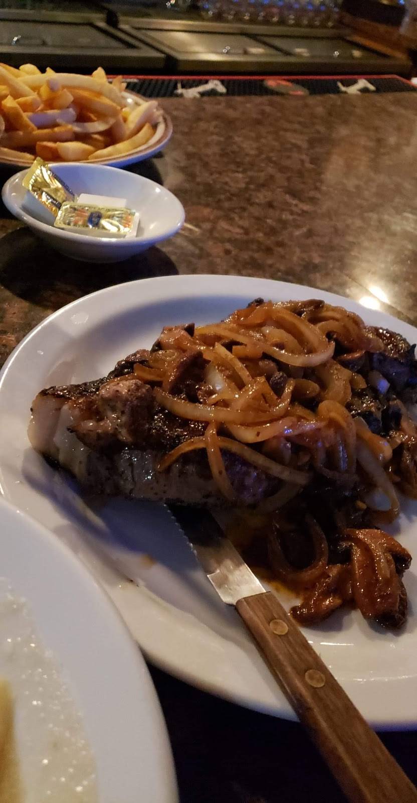 Petes Restaurant & Pancake | restaurant | 900 N Union St, Dwight, IL 60420, USA | 8155842331 OR +1 815-584-2331