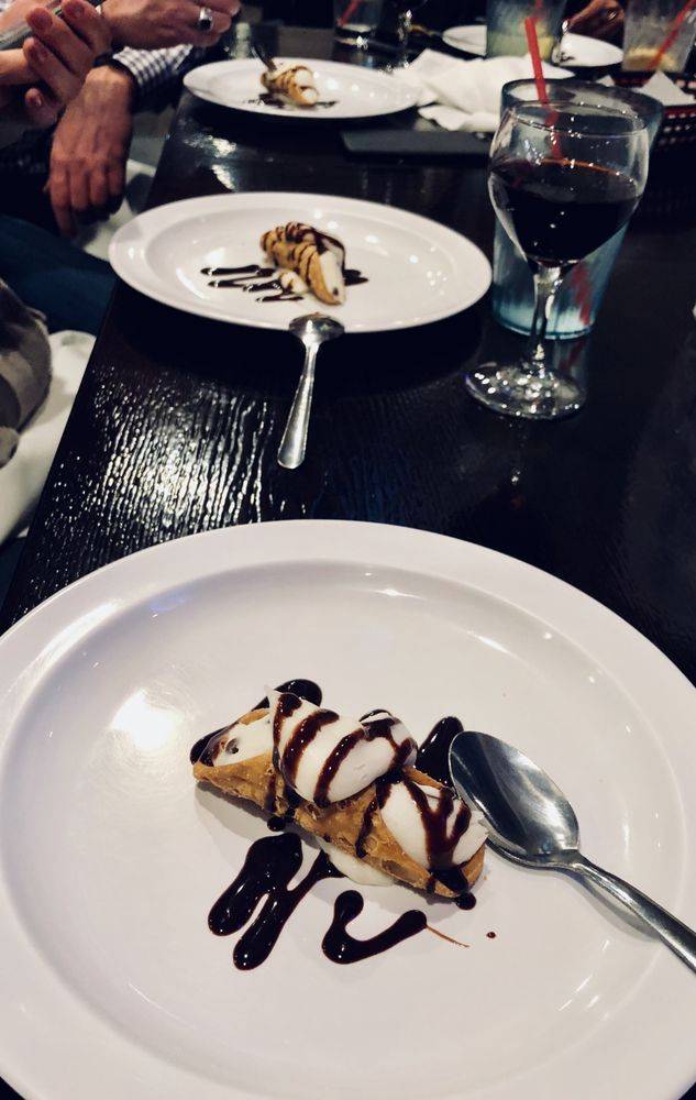 L Italiano Bistro Bar | restaurant | 2610 N Houston St, Dallas, TX 75219, USA | 4692507000 OR +1 469-250-7000