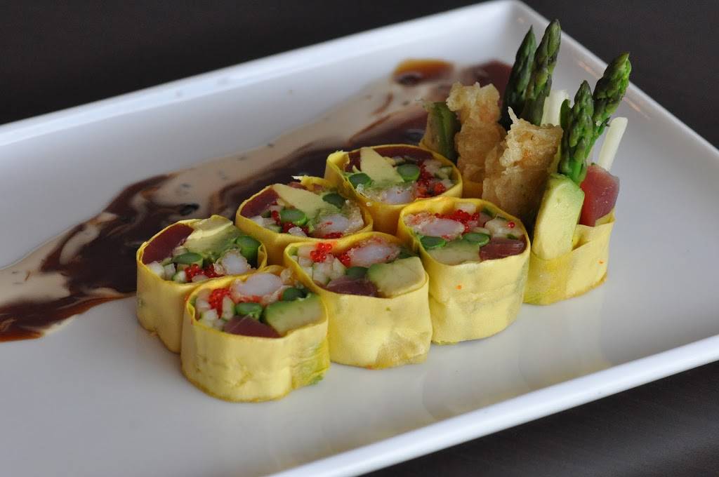 Restaurant Makisu | restaurant | 315 Boulevard Curé-Labelle, Sainte-Thérèse, QC J7E 2Y2, Canada | 4504342552 OR +1 450-434-2552