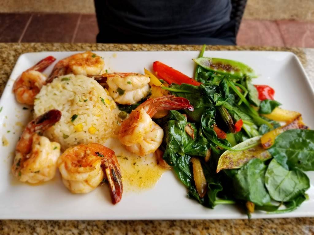 Glorias Latin Cuisine | restaurant | 17623 La Cantera Pkwy #103, San Antonio, TX 78257, USA | 2104515412 OR +1 210-451-5412