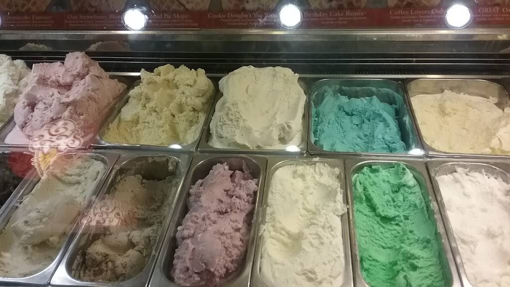 Cold Stone Creamery | bakery | 944 Colonial Grand Ln, Lake Mary, FL 32746, USA | 4078330320 OR +1 407-833-0320