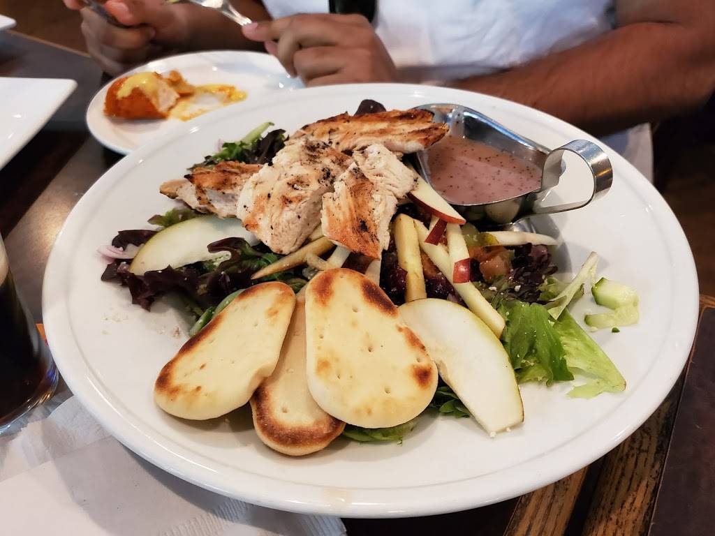 British Beer Company | restaurant | 149 Littleton Rd, Westford, MA 01886, USA | 9785776034 OR +1 978-577-6034