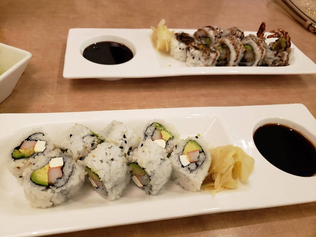 Kimono Japanese Restaurant And Sushi Bar | restaurant | 4910 Old Country Club Rd, Winston-Salem, NC 27104, USA | 3367749777 OR +1 336-774-9777
