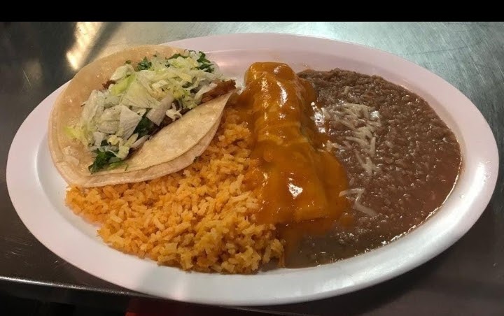 El Cancun | restaurant | 1330 5th St, Pahrump, NV 89048, USA | 7757276161 OR +1 775-727-6161