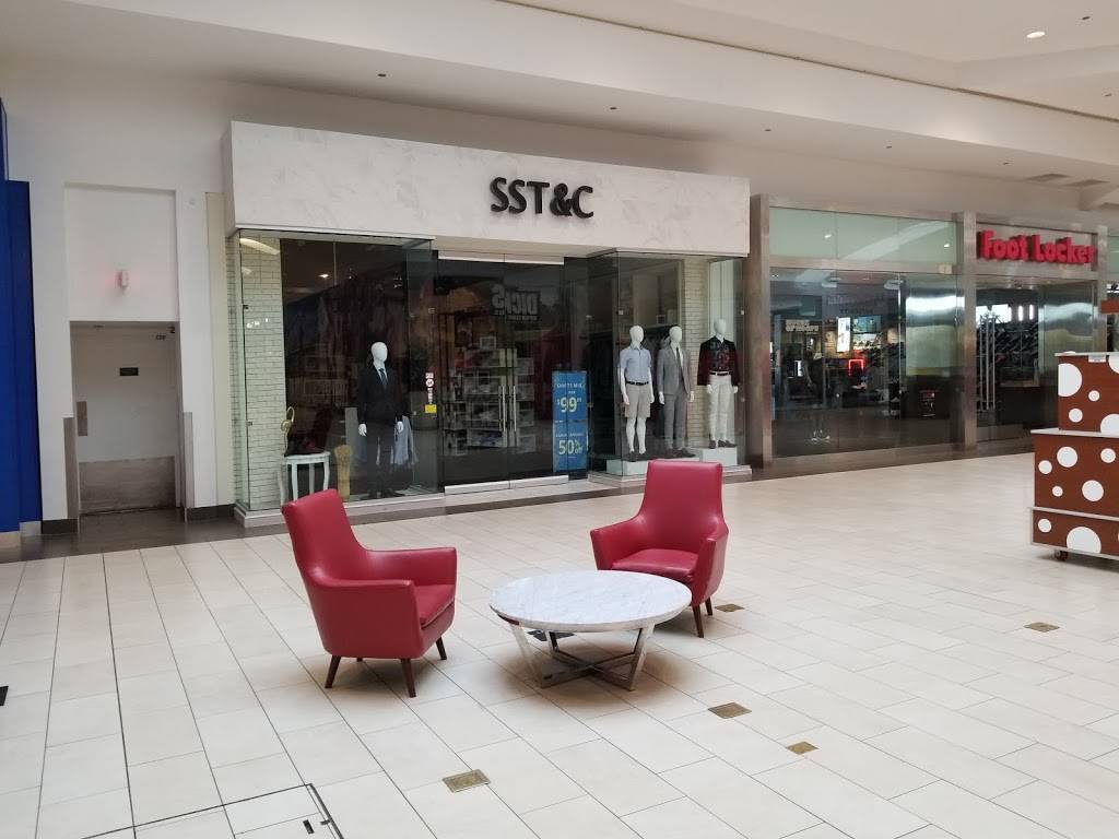 Los Cerritos Center | shopping mall | 239 Los Cerritos Center, Cerritos, CA 90703, USA | 5624027467 OR +1 562-402-7467