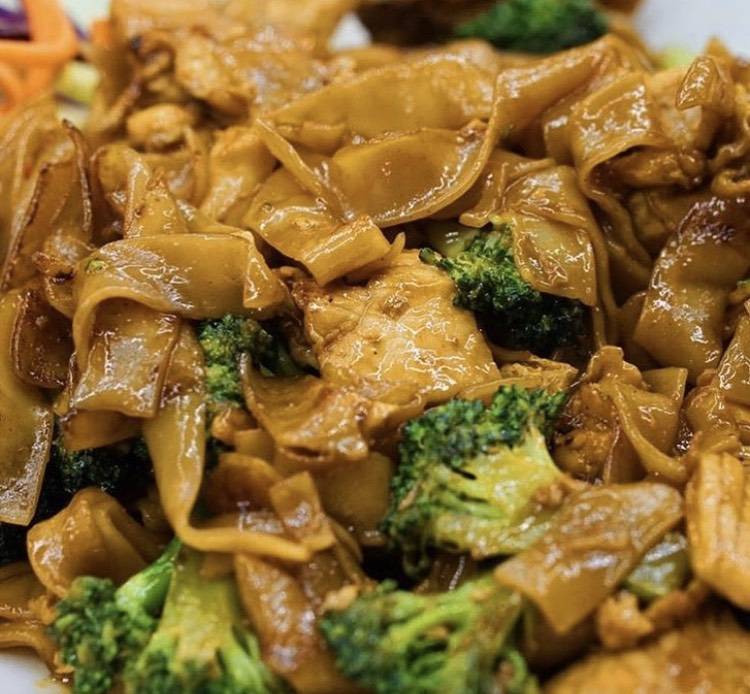 Thai Orchid | restaurant | 6504 Martway St, Mission, KS 66202, USA | 9133842800 OR +1 913-384-2800