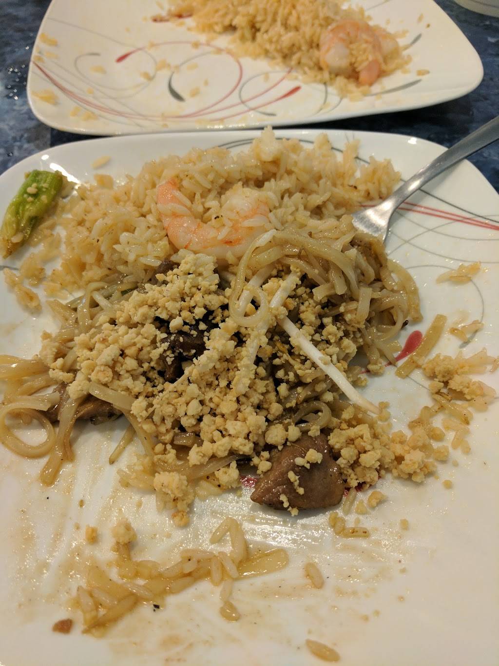 Bangkok Cuisine Express | restaurant | 43237 Garfield Rd, Clinton Twp, MI 48038, USA | 5862268000 OR +1 586-226-8000