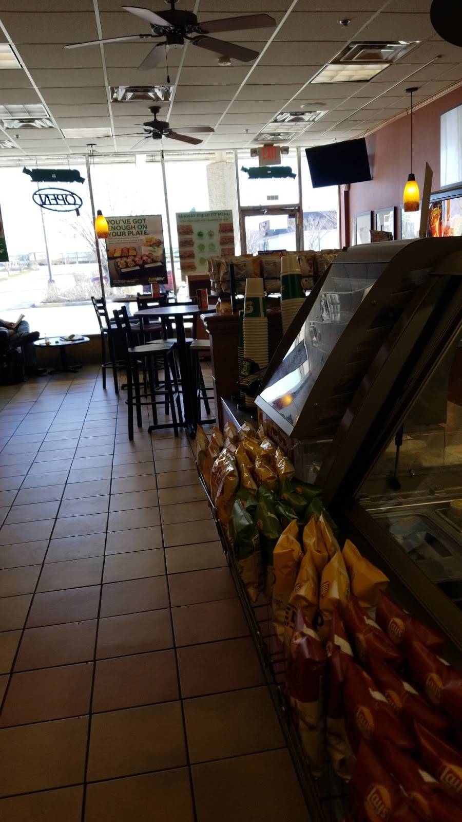 Subway Restaurants | restaurant | 757 Delsea Dr #20, Glassboro, NJ 08028, USA | 8562702513 OR +1 856-270-2513