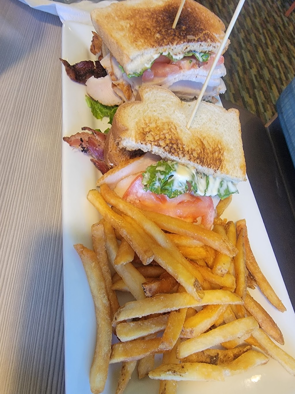 Perkins Restaurant & Bakery | restaurant | 765 S 20th St W, Billings, MT 59102, USA | 4066566640 OR +1 406-656-6640