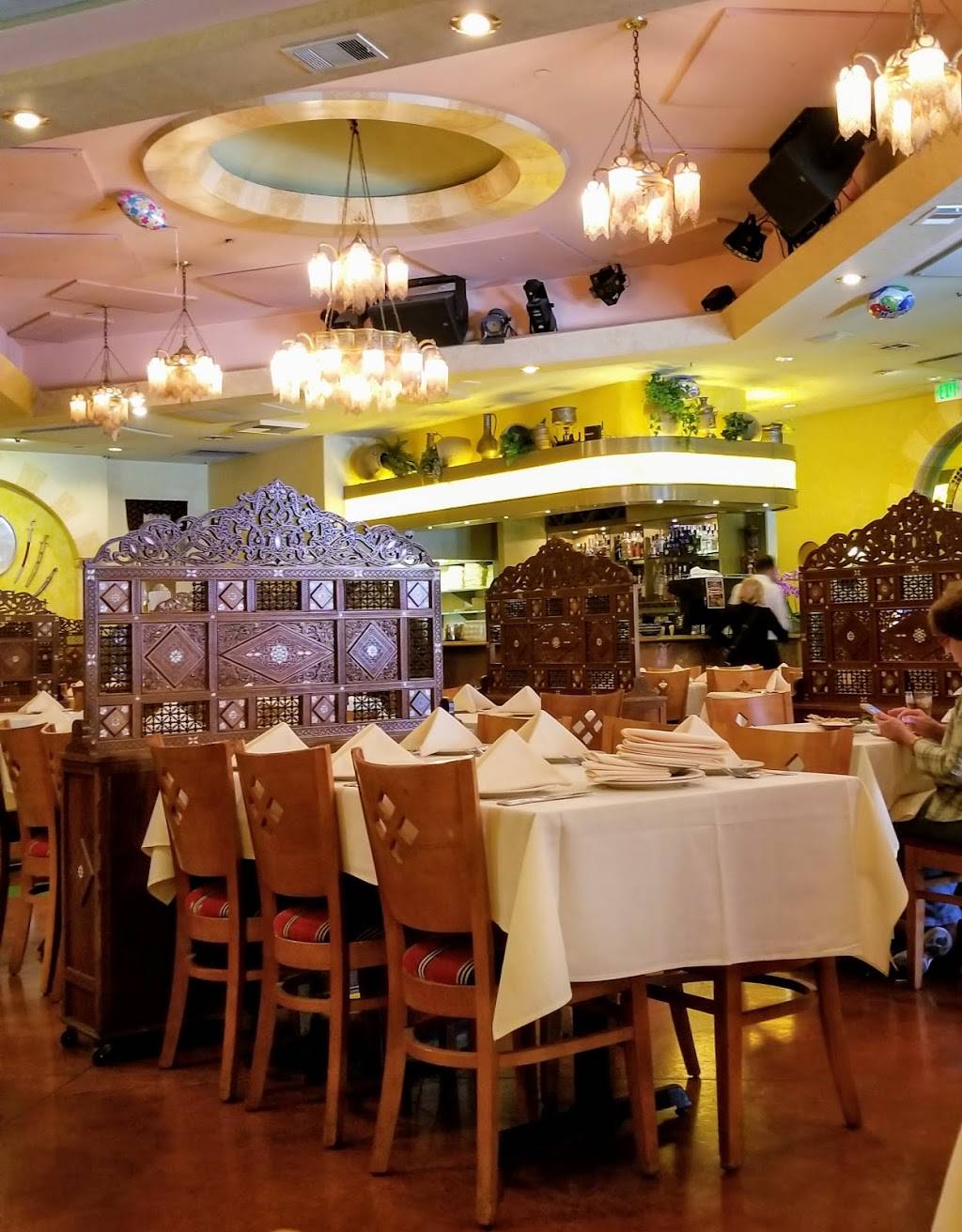 Carousel Restaurant | restaurant | 304 N Brand Blvd, Glendale, CA 91203, USA | 8182467775 OR +1 818-246-7775