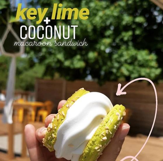 Mavericks Cold Bar | restaurant | 55 E Pike Creek Rd, Windsor, ON N8N 3S1, Canada | 5197908017 OR +1 519-790-8017