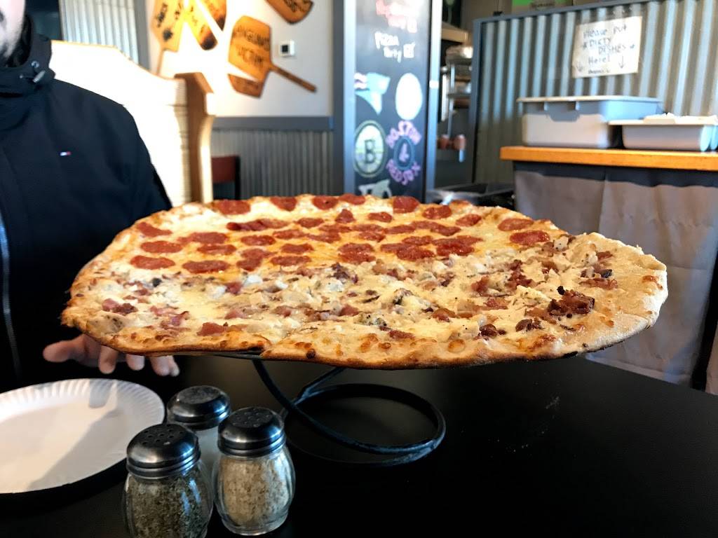 Sweet Tomatoes Pizza | restaurant | 461 Station Ave, South Yarmouth, MA 02664, USA | 5083946054 OR +1 508-394-6054