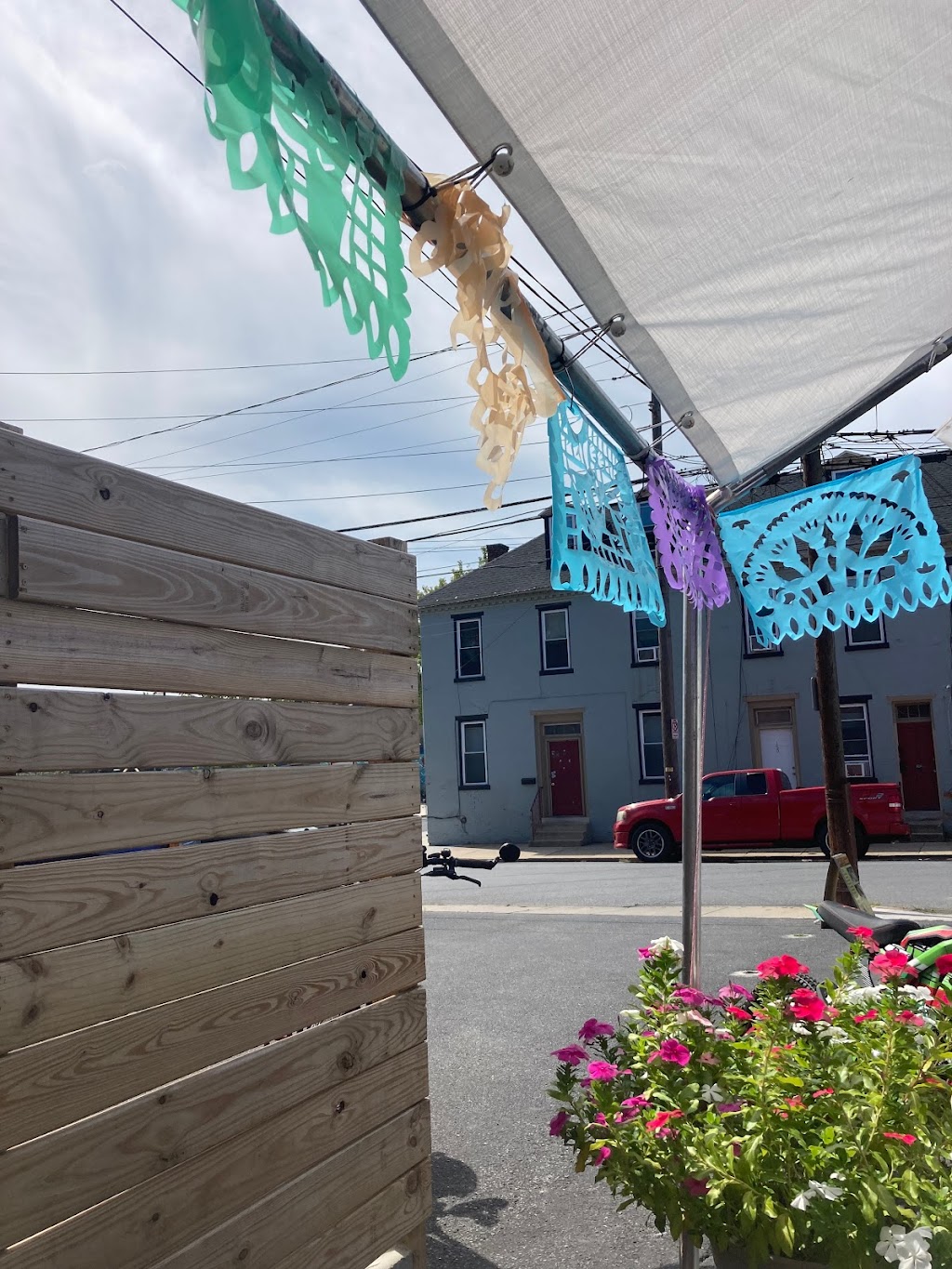 El taconazo taqueria food truck | restaurant | 147 S Water St, Lancaster, PA 17603, USA | 7173306916 OR +1 717-330-6916