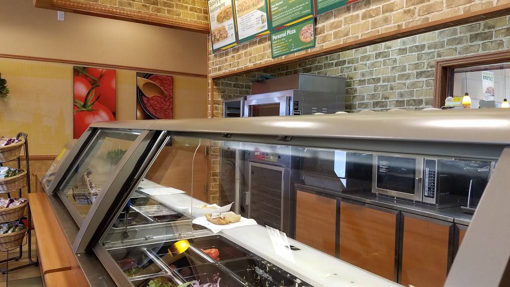Subway | restaurant | 1010 W Fort Macon Rd, Atlantic Beach, NC 28512, USA | 2526488800 OR +1 252-648-8800