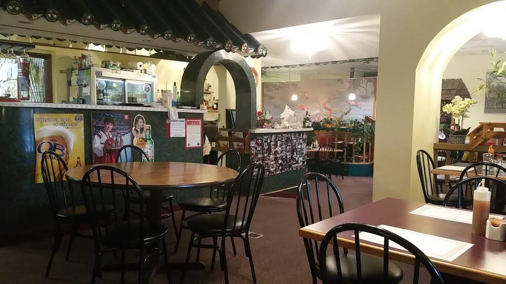 Lemont House Restaurant | restaurant | 210 Main St, Lemont, IL 60439, USA | 6302573080 OR +1 630-257-3080