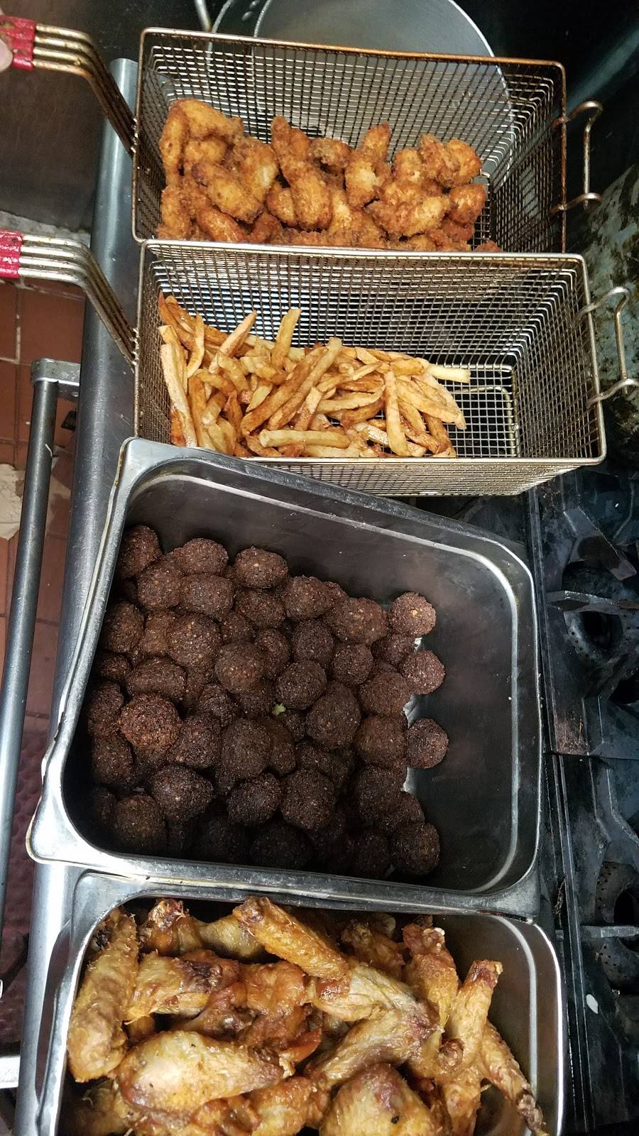 Golan Heights | restaurant | 2553 Amsterdam Ave, New York, NY 10033, USA | 2127957842 OR +1 212-795-7842