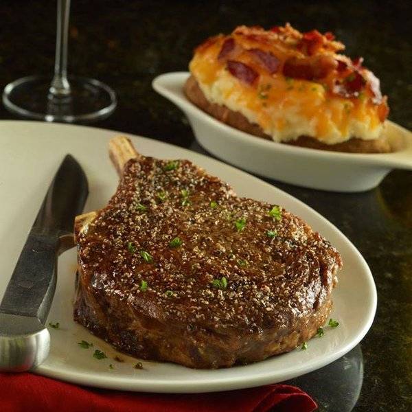 Flamingo Pizza of Miller | restaurant | 8341 Locust Ave, Gary, IN 46403, USA | 2199380323 OR +1 219-938-0323