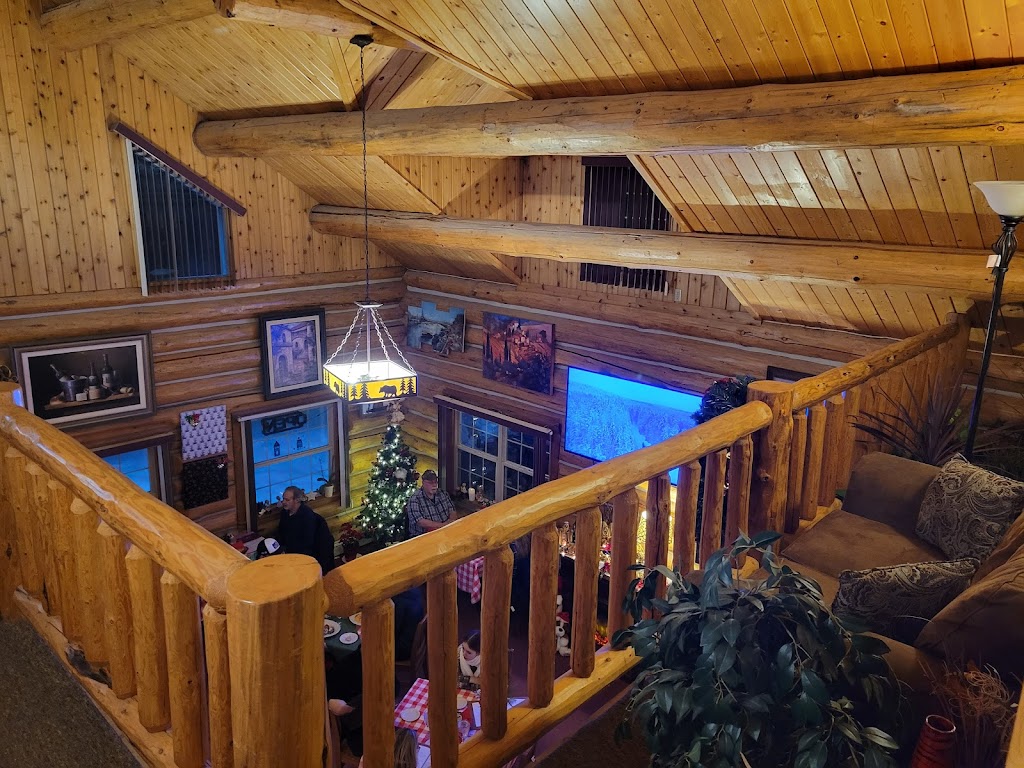 Dodge Peak Lodge/Tavern | restaurant | 5952 Main St, Bonners Ferry, ID 83805, USA | 2082677268 OR +1 208-267-7268