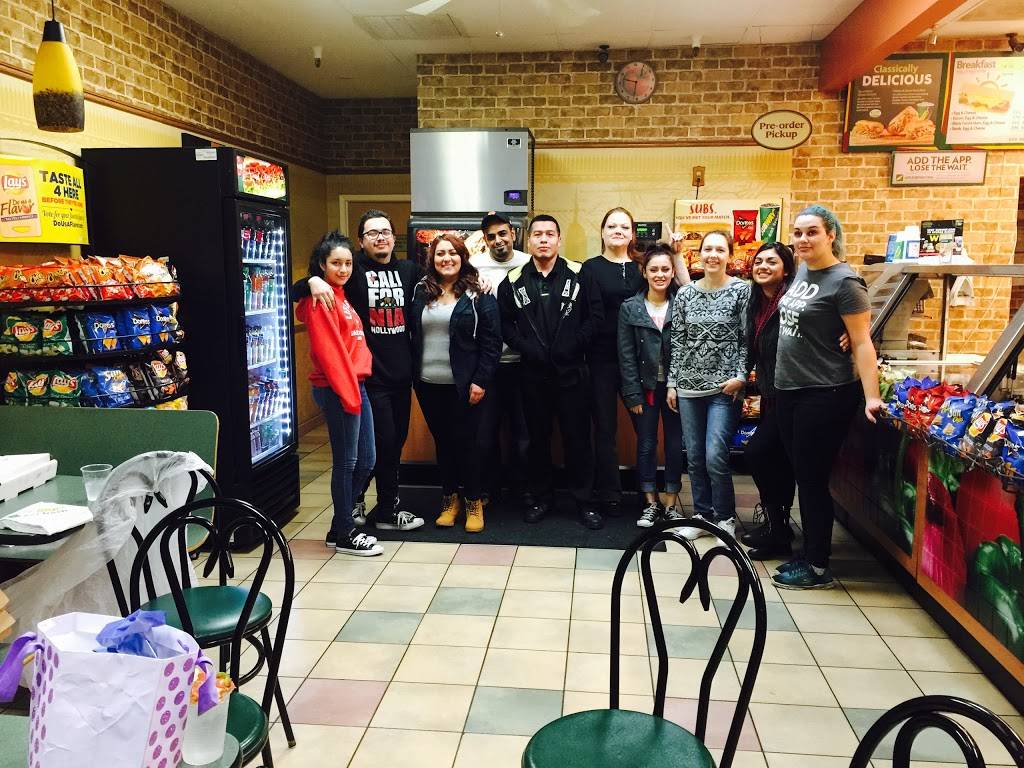 Subway | restaurant | 709 Main St, Woodland, CA 95695, USA | 5306663354 OR +1 530-666-3354