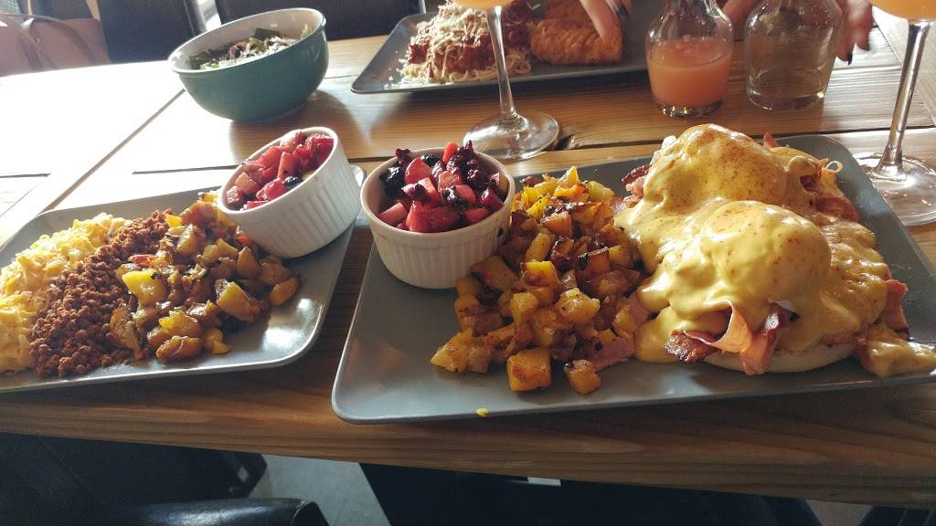 Delizioso European Bistro & Wine Bar | restaurant | 15111 Main St a105, Mill Creek, WA 98012, USA | 4252255733 OR +1 425-225-5733