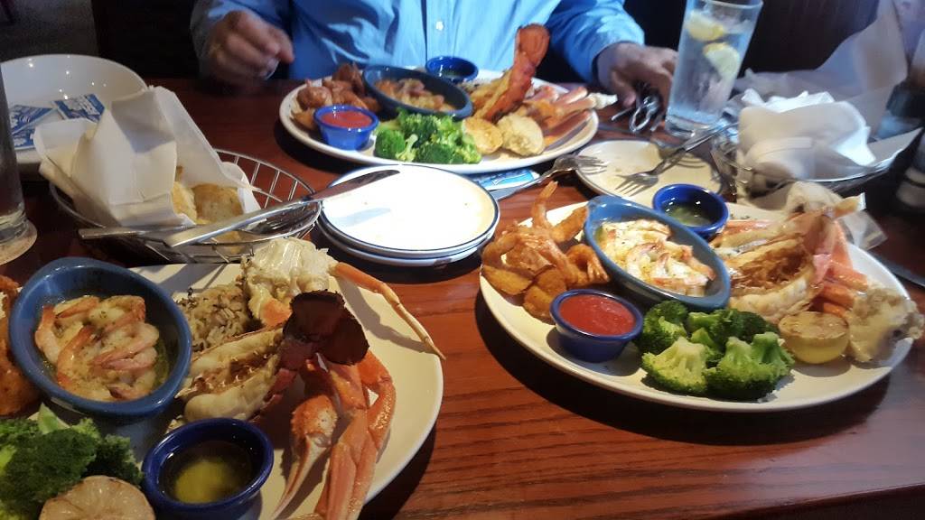 Red Lobster | restaurant | 4766 McKnight Rd, Pittsburgh, PA 15237, USA | 4123672998 OR +1 412-367-2998