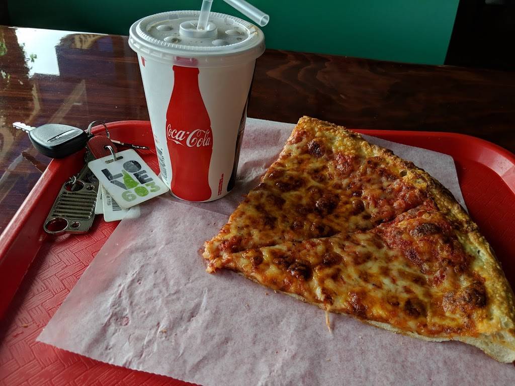 Nashua House of Pizza | restaurant | 40 E Hollis St, Nashua, NH 03060, USA | 6038836177 OR +1 603-883-6177