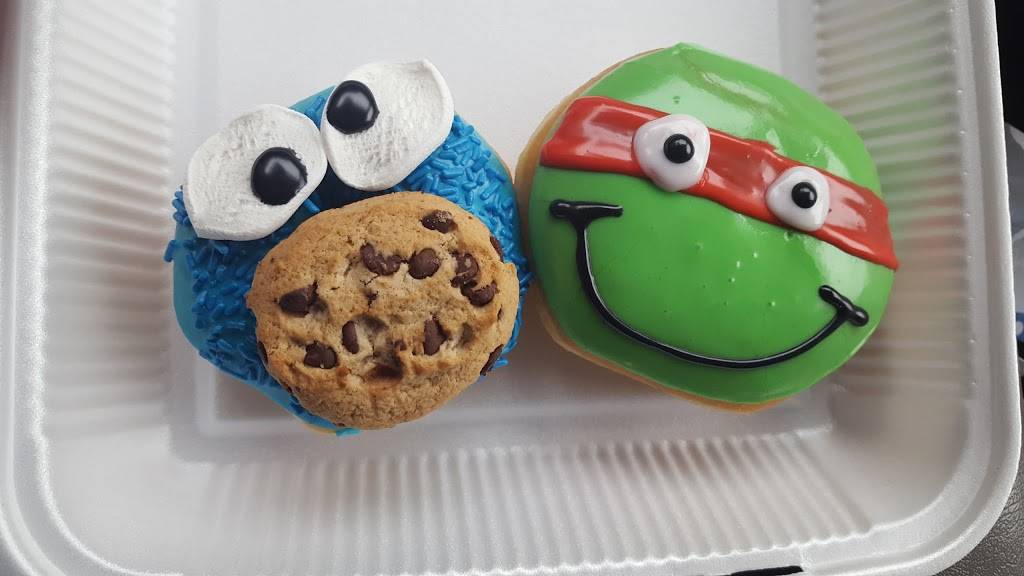 Best Donuts | restaurant | 1299 W Danforth Rd, Edmond, OK 73003, USA | 4052850008 OR +1 405-285-0008