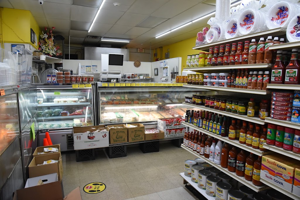 Carnitas La Central LLC | restaurant | 334 S Neltnor Blvd A, West Chicago, IL 60185, USA | 6305621913 OR +1 630-562-1913