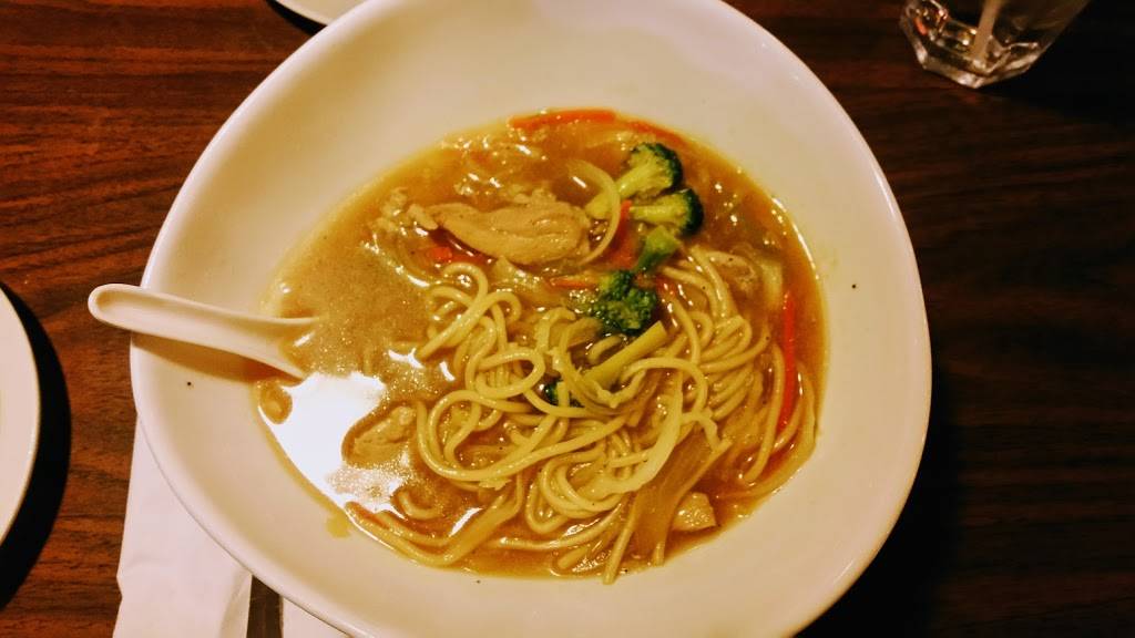 Oriental Spoon | restaurant | 229 Harvard Dr, Edwardsville, IL 62025, USA | 6186559633 OR +1 618-655-9633