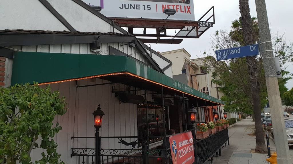 The Fox and Hounds | restaurant | 11100 Ventura Blvd, Studio City, CA 91604, USA | 8187637837 OR +1 818-763-7837