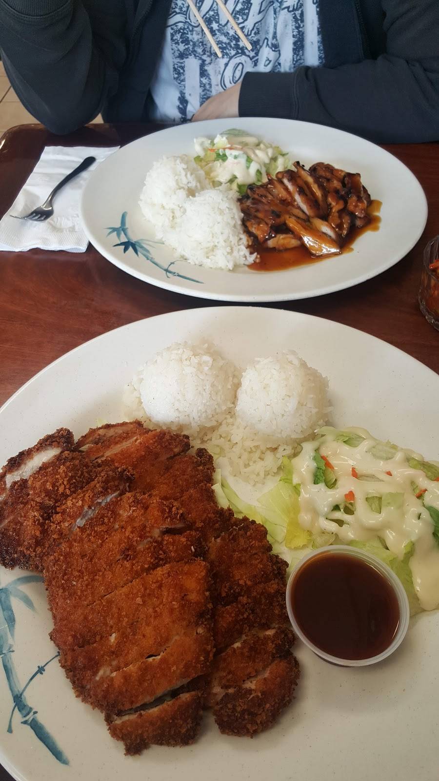 Totos Teriyaki & Wok | restaurant | 6020 Pacific Ave SE A, Lacey, WA 98503, USA | 3604565115 OR +1 360-456-5115