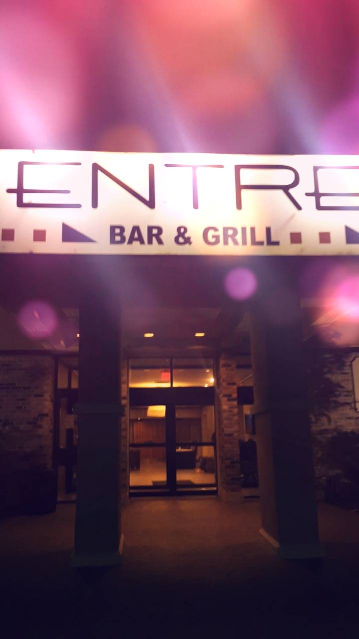 Entre Bar and Grill | restaurant | 1725 E Algonquin Rd, Schaumburg, IL 60173, USA | 8472210622 OR +1 847-221-0622